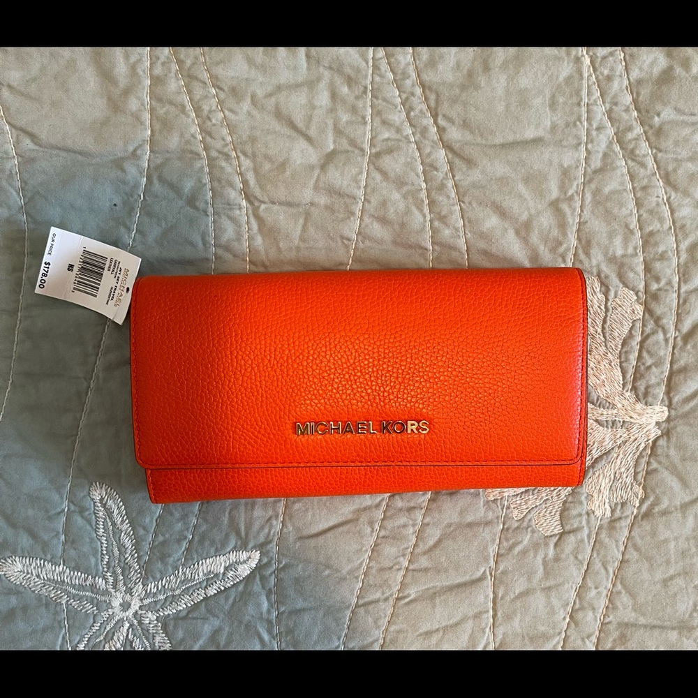 MICHAEL Michael Kors Jet Set Travel